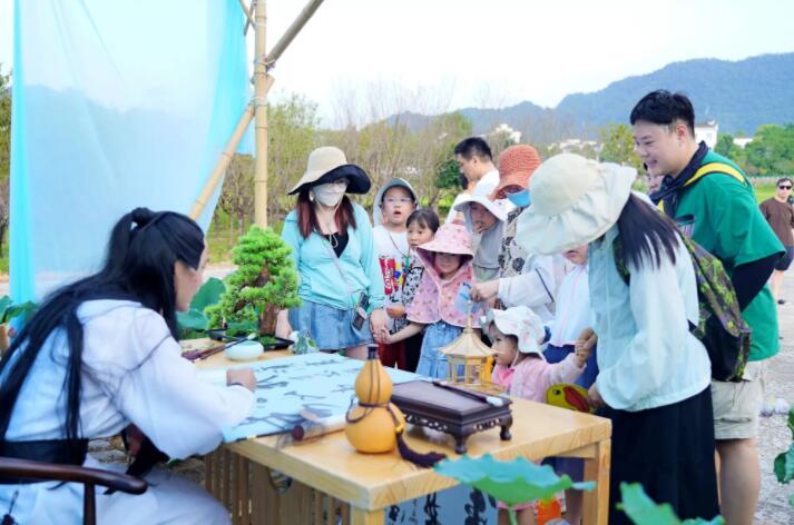 情系桃花潭，愛(ài)在大黃山——跟著李白游大黃山